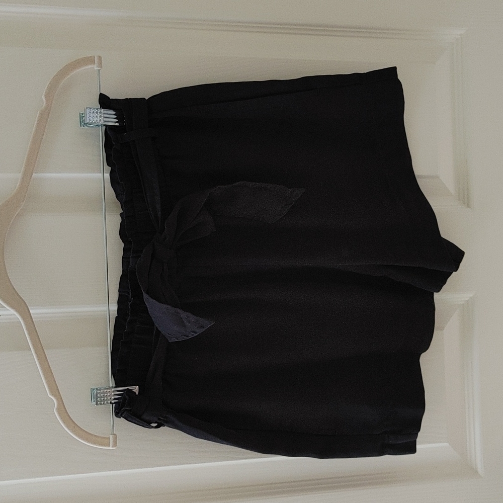 Cloth and Stone black shorts, size S